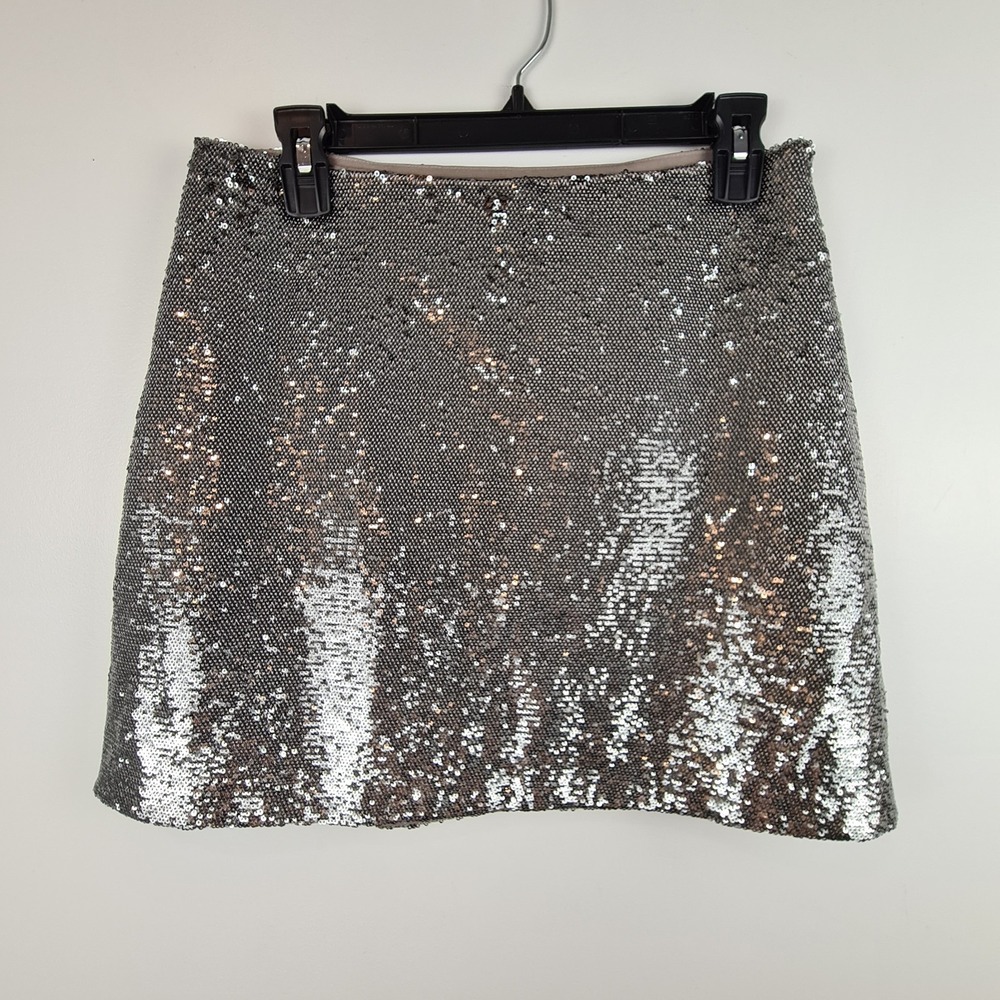 Gap Women's Silver Sequin‎ Mini Skirt Side Zipper Lined Size 8P Petite Party Fun